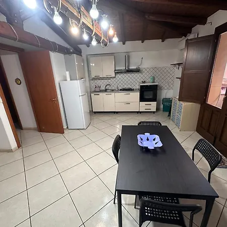 Holiday Apartament * كاتانيا